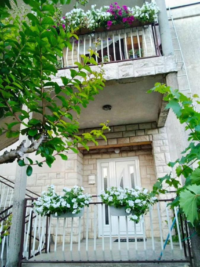 Appartamento Cvijetna Oaza Trebinje Esterno foto